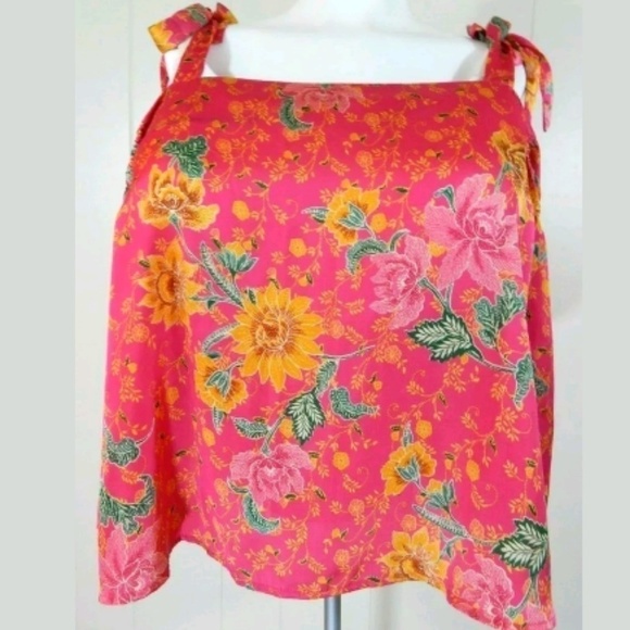 Forever 21 Plus Floral Satin Cold Shoulder Top - Picture 2 of 5